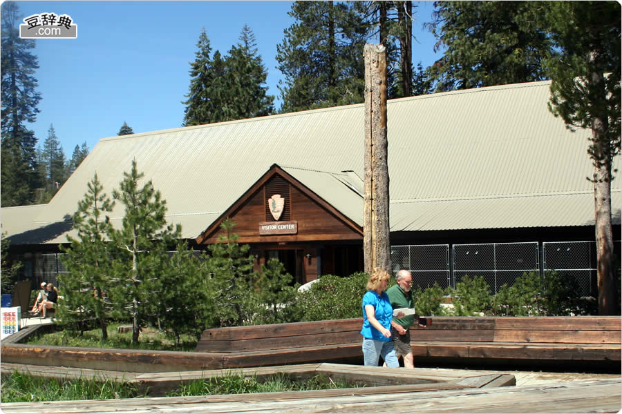 bW|[ErW^[EZ^[ - Lodgepole Visitor Center